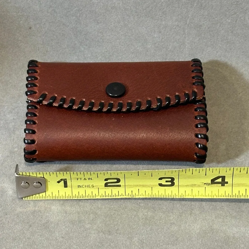 Vintage Brown Leather Key Case 6 Hook Holder Whipstitch Detail Snap Closure